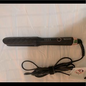 Usmooth infinite styling iron